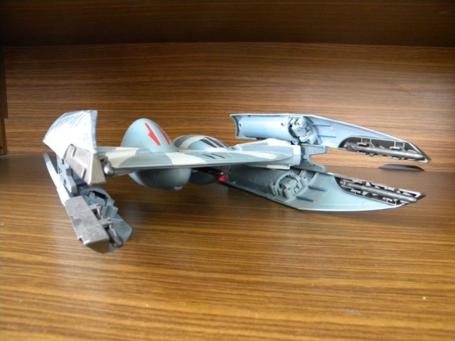 Hydra Bomber 01