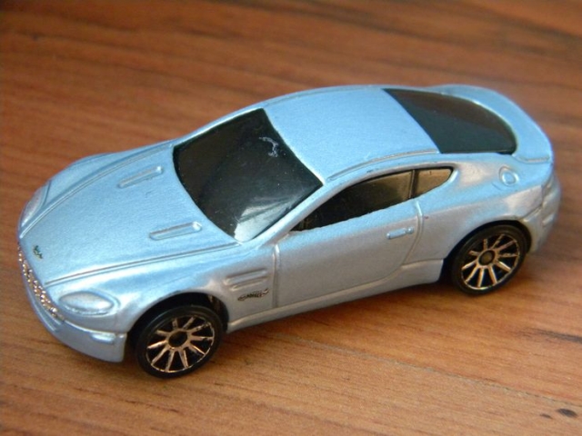 Aston Martin V8 Vantage